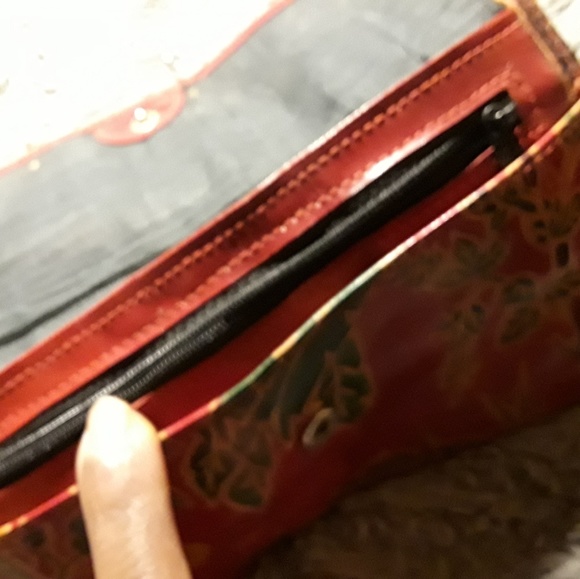 Wallet - Picture 2 of 5